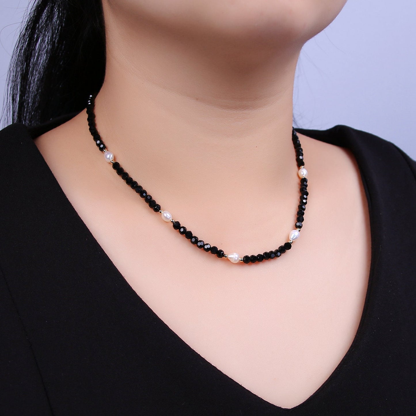Pearl with Black Glass Beaded Necklace, Black Faceted Rondelle Beads Necklace | WA-604