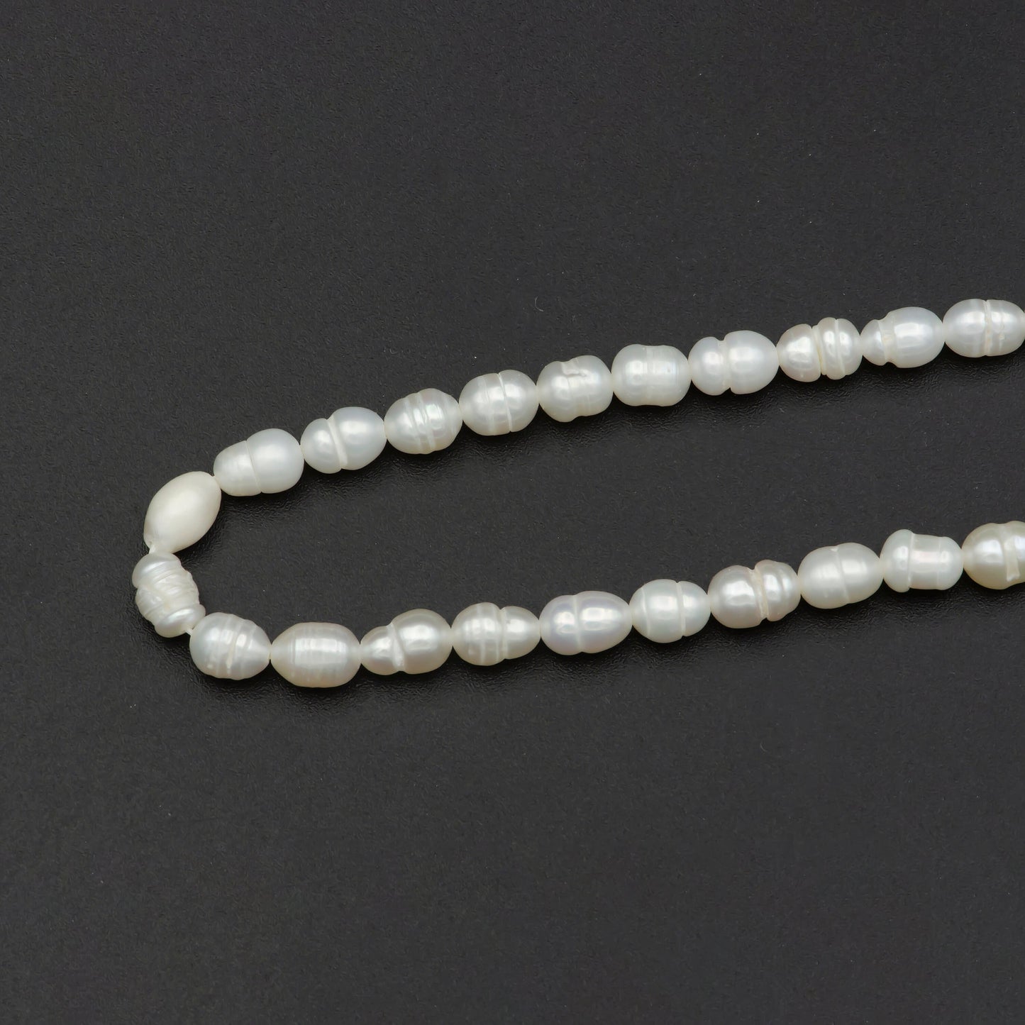 Natural White Oval Rice Freshwater Pearl Beads Awesome Luster Quality Genuine Cultured Fresh water Small Seed Pearls 4.8mm-5.5mm AAA, WA-548