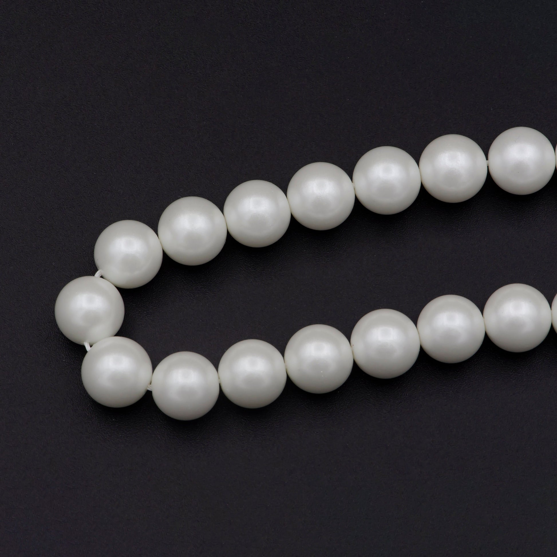 WHOLESALE 9-10mm AAA Natural White Semi Round Freshwater Pearls Genuine High Luster Smooth And Round White Freshwater Pearl Beads WA-576
