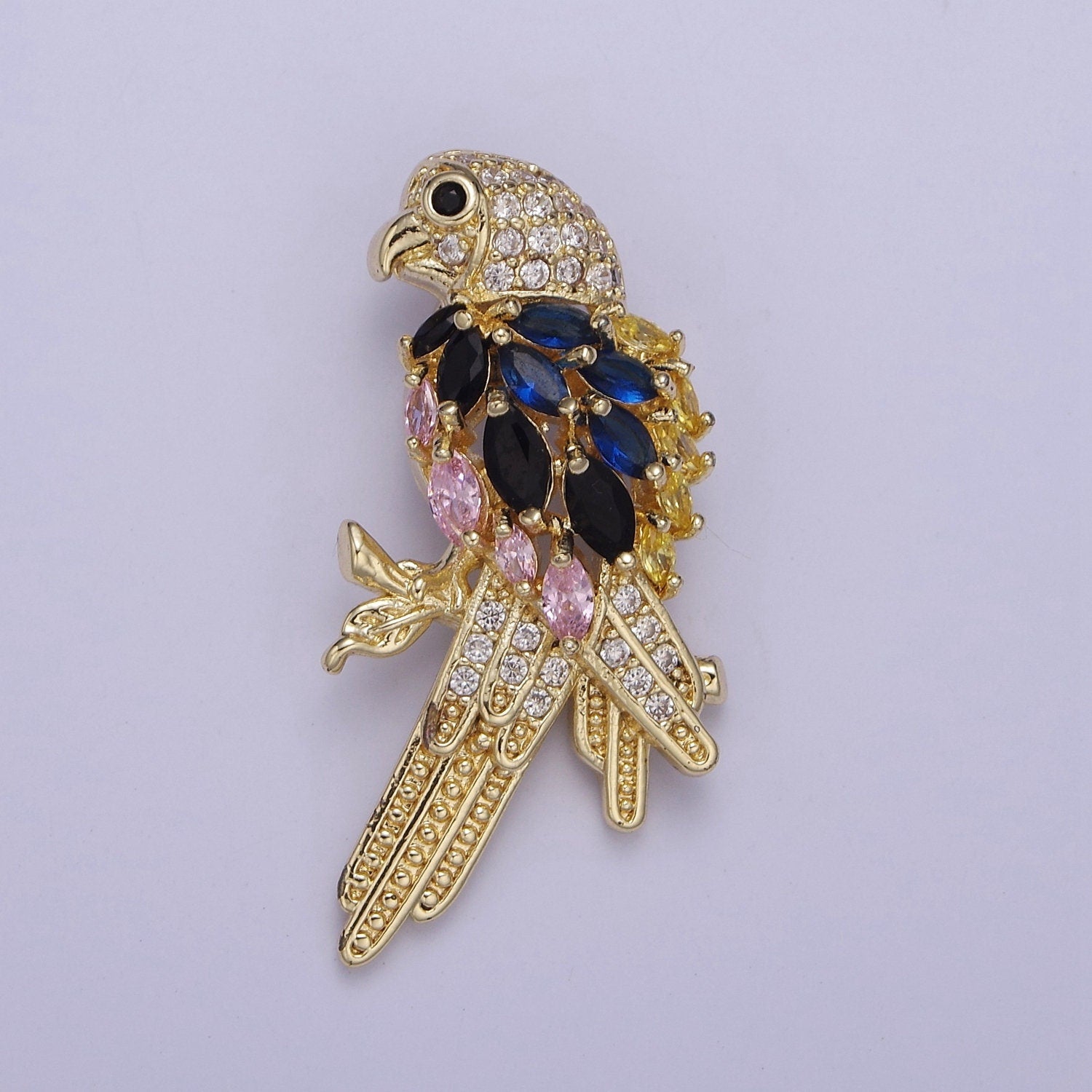Micro Pave Parrot Bird Pendant with Black Blue Pink Cubic Zirconia CZ Feather, Charm For Jewelry Necklace Making, J-529