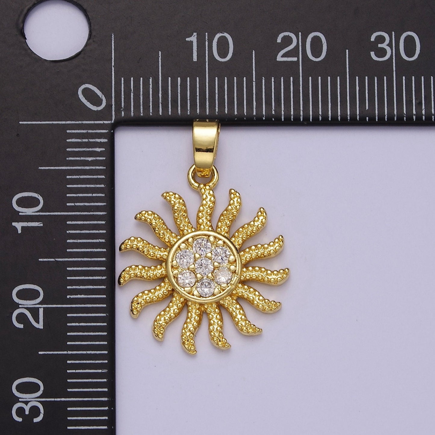 Micro Pave CZ Celestial Shinning Sunny Sun Gold Pendant For Jewelry Necklace Making, J-532