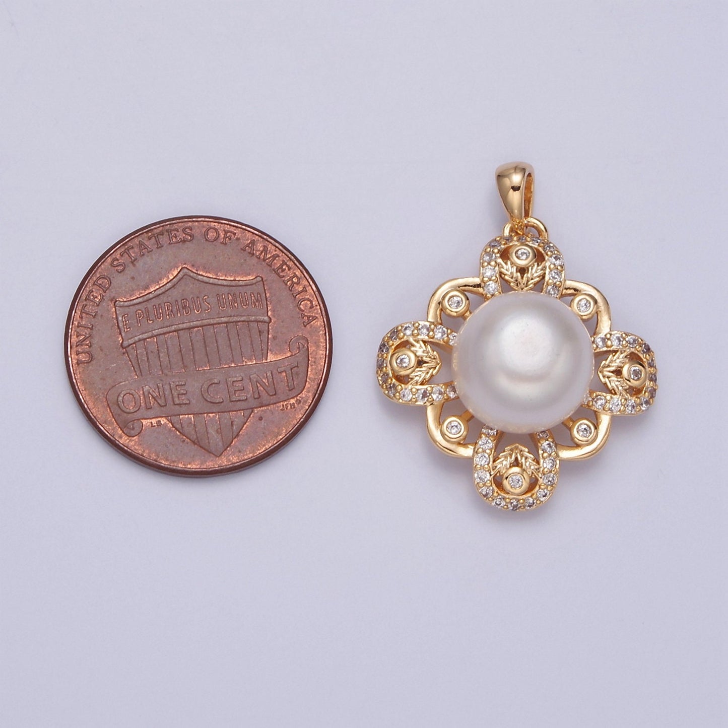 Vintage Round Pave Genuine Shell Pearl Pendant Minimalist Bridal Wedding Jewelry I-030