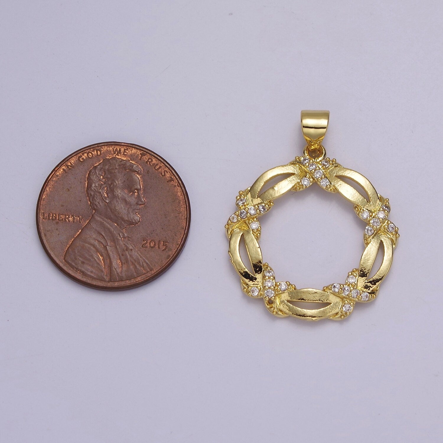 Yellow Gold Wreath Pendant Round Charm For Dangle Pendant Necklace J-333