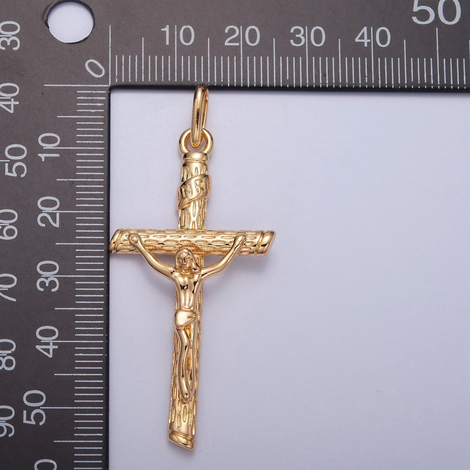 16k Gold Filled Cross Pendant Crucifix Charm Jesus on the Cross for Religious Jewelry Making I-076