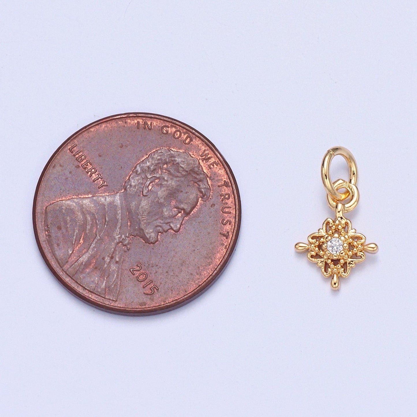 24K Gold Cz Flower Pendant for Necklace Bracelet Supply, Diamond Flower Emblem Pendant, Four-Leaf Clover Edges | X-106