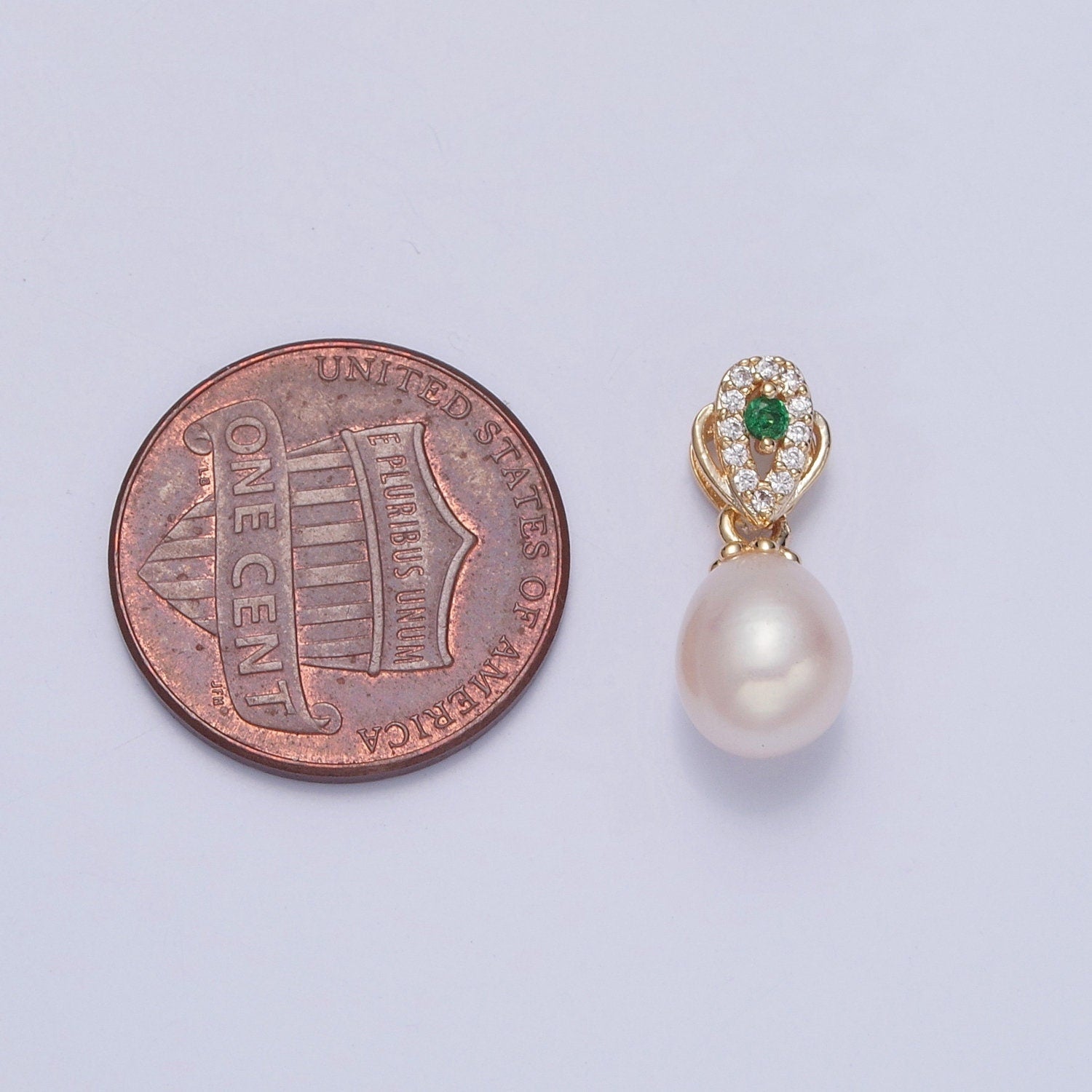 Dainty Round Pearl Elegant Teardrop Design Emerald Green Center Micro Pave CZ Ball Charm for Bracelet Necklace Component | H-549