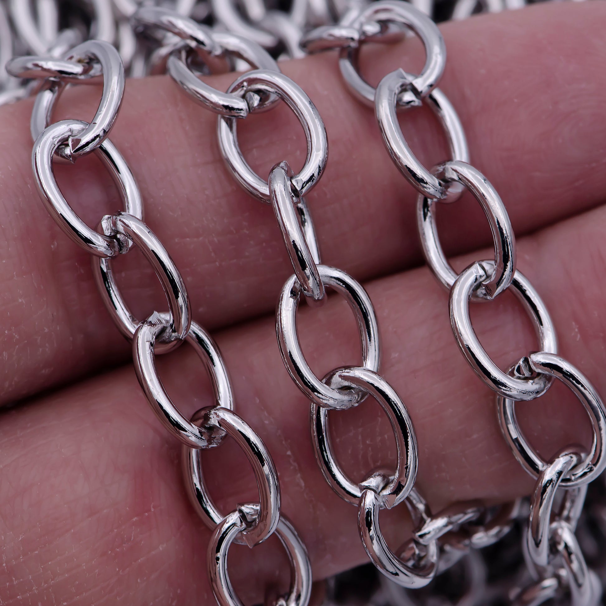 Unifinished Silver Cable Chain, Rhodium Plated Wholesale Bulk Roll Chain, Silver Jewelry Supply | ROLL-714