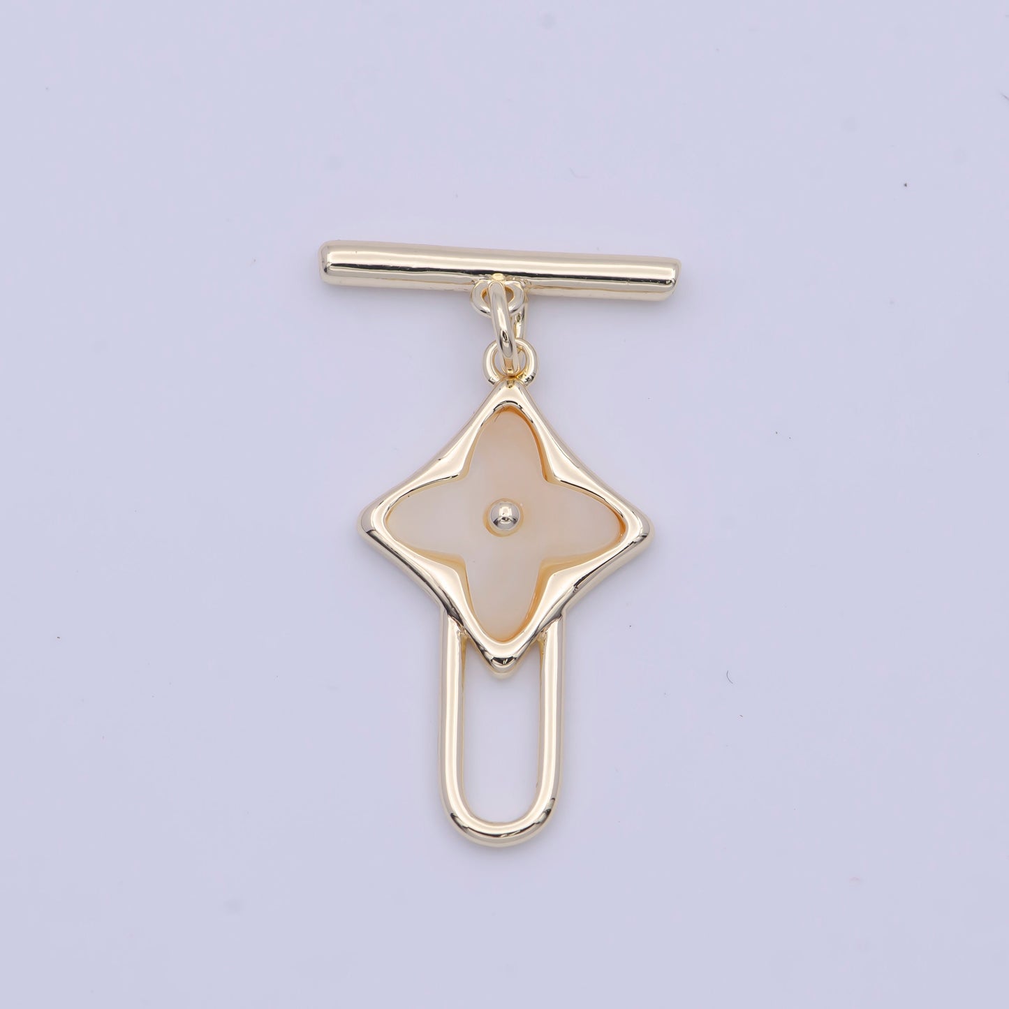 Pearly White Shell Four-Leaf Lucky Toggle Clasp, 14K Gold Plated Dainty Shell Clover Flower Toggle Clasp for Jewelry Supply | L-909