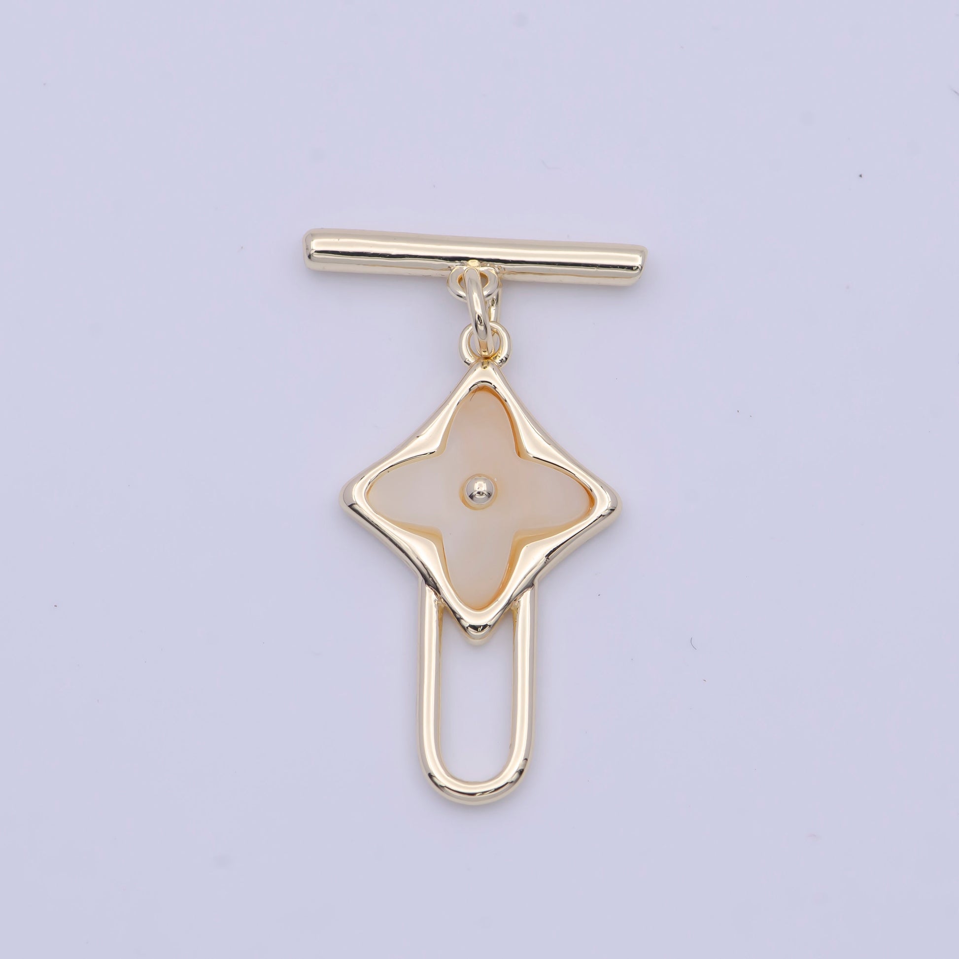 Pearly White Shell Four-Leaf Lucky Toggle Clasp, 14K Gold Plated Dainty Shell Clover Flower Toggle Clasp for Jewelry Supply | L-909