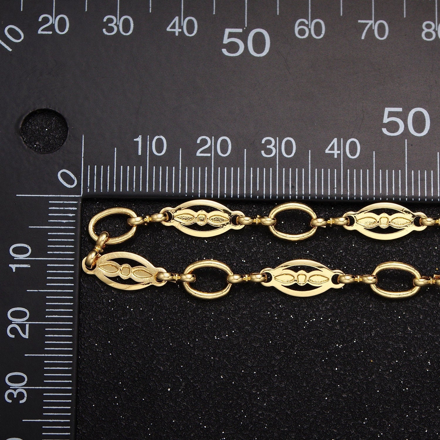 5.8mm Gold Decorative Hollow Round Oval Chain w. Figure Eight Link by Yard, 24K Gold Filled Wholesale Bulk Roll Chain | ROLL-851