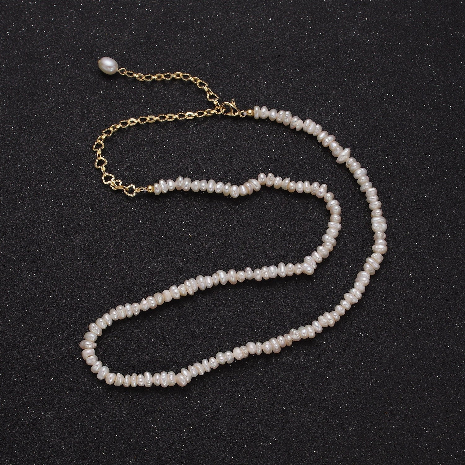 Tiny Rice Pearl Strand Necklace, Freshwater Pearl Necklace Gold Minimalist Necklace, Dainty Pearl Choker Necklace 14.5 inch + 3" xtender