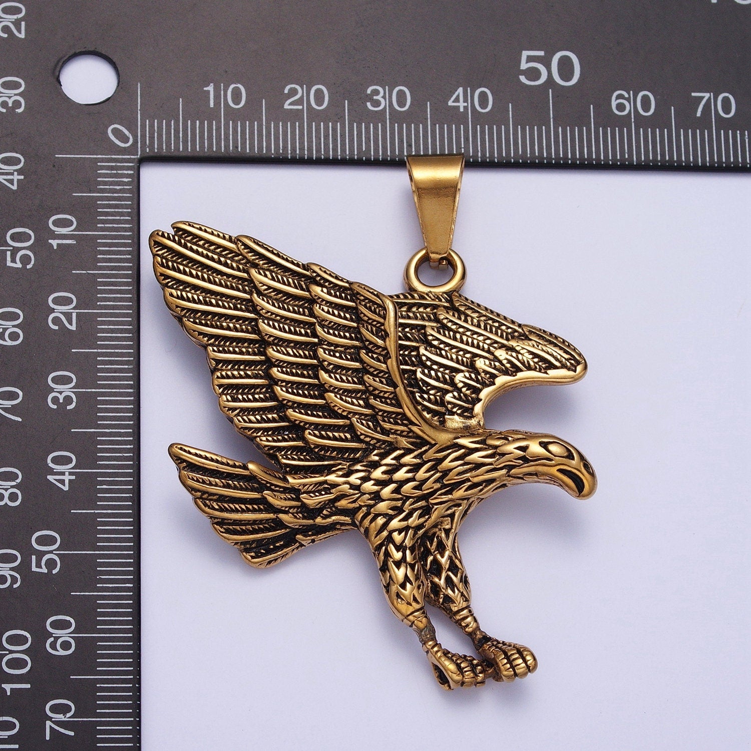 Silver Flying Bald Eagle Pendant Necklace for Men, Hip Hop American Eagle Charm Hawk Eagle Pendant