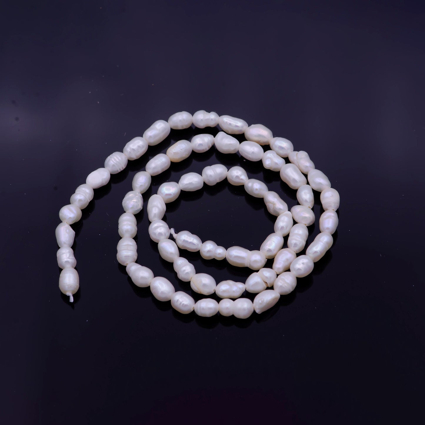 Wholesale 4mm Tiny Seed Pearl Beads Natural White Rice Seed Freshwater Pearls Genuine Freshwater Pearl Seed Strand WA1332