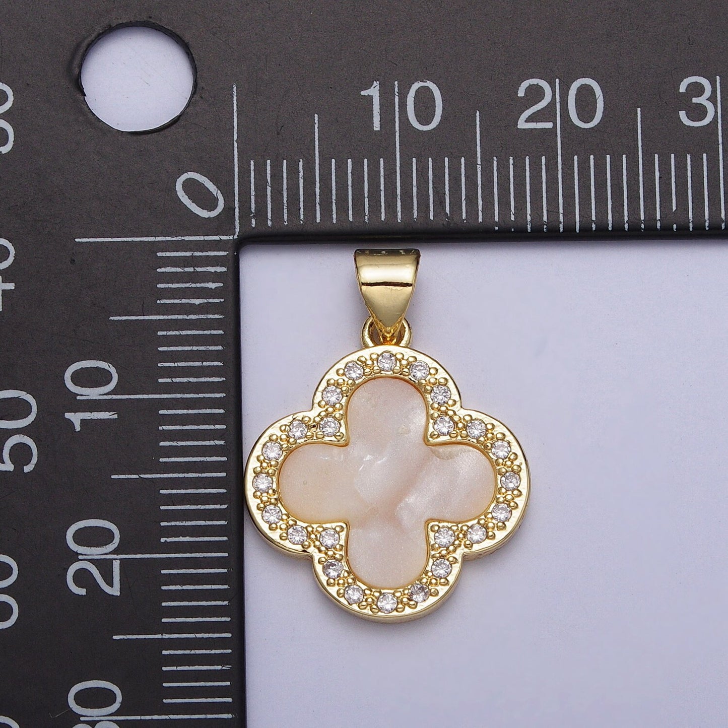 Dainty 14k Gold Filled White Pearl Clover Charms Good Luck Charm Jewelry for Lucky Necklace Bracelet Earring Necklace Making Pendant CZ H430