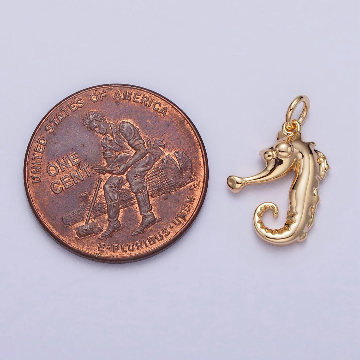 Mini Seahorse Charm Gold Under The Sea Ocean Wildlife Charm for Necklace Bracelet in Gold & Silver | AC187