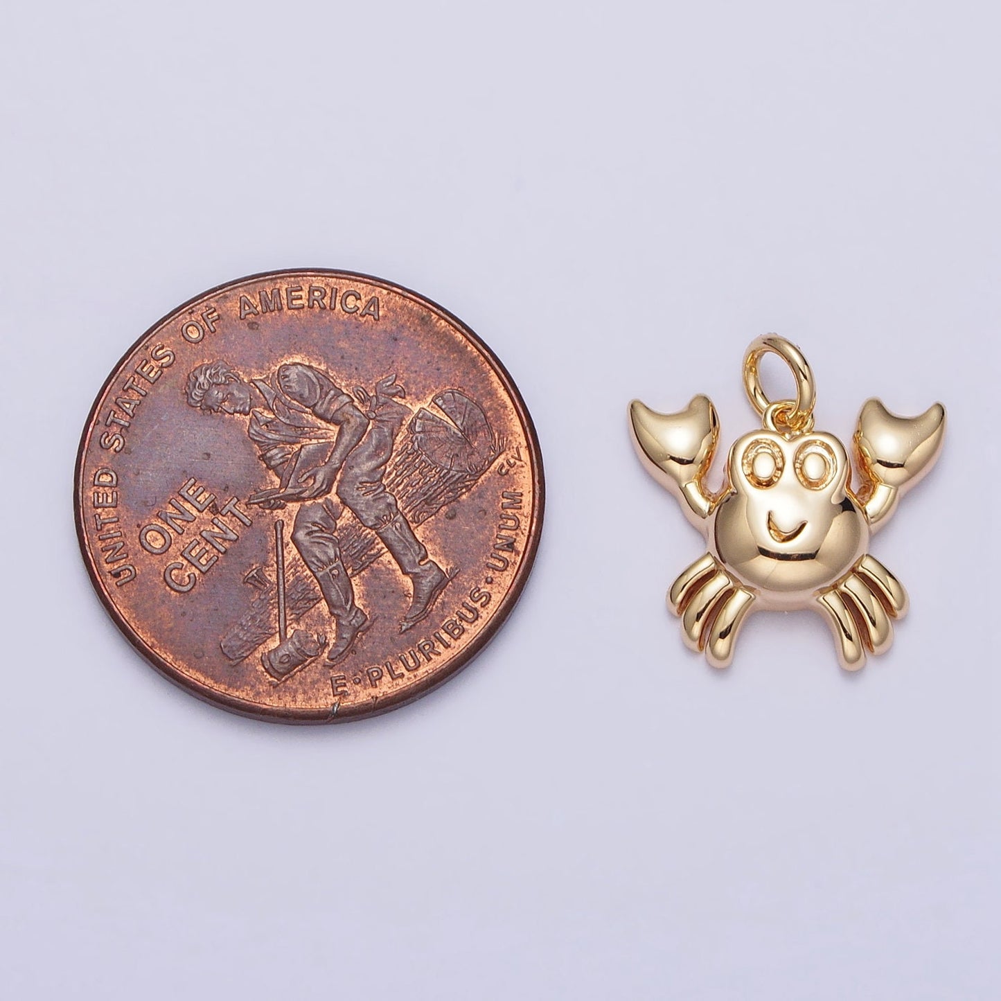 Mini Crab Charm Gold Under The Sea Ocean Wildlife Charm for Necklace Bracelet in Gold & Silver | AC189