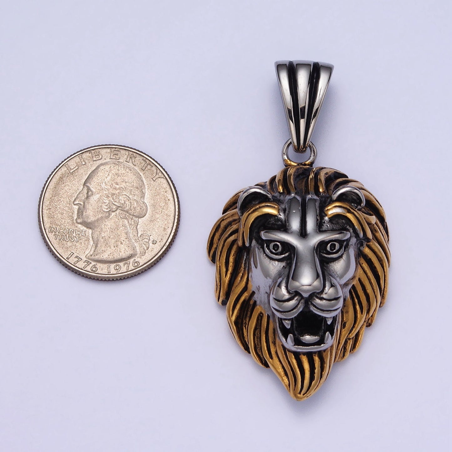 Gold Lion Pendant King of The Jungle Charm Head Animal Pendant Heavy Duty Hard 3D Pendant for Men Jewelry J-455