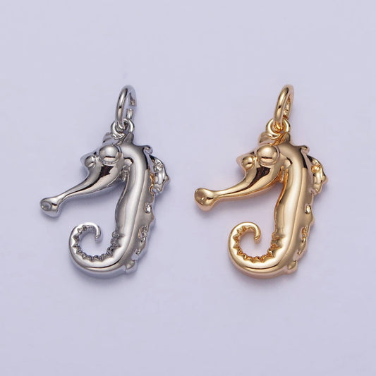 Mini Seahorse Charm Gold Under The Sea Ocean Wildlife Charm for Necklace Bracelet in Gold & Silver | AC187