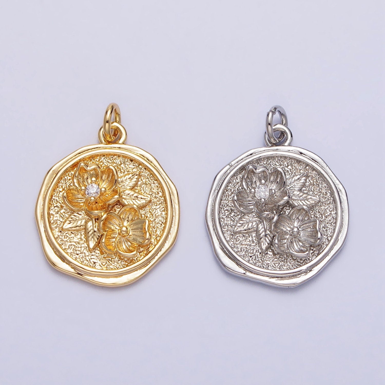 Gold Hawaiian Hibiscus Flower Charm Silver Five Petal Flower Charm Pendant Dainty Tropical Flower Pendant for Necklace Bracelet Supply AC283