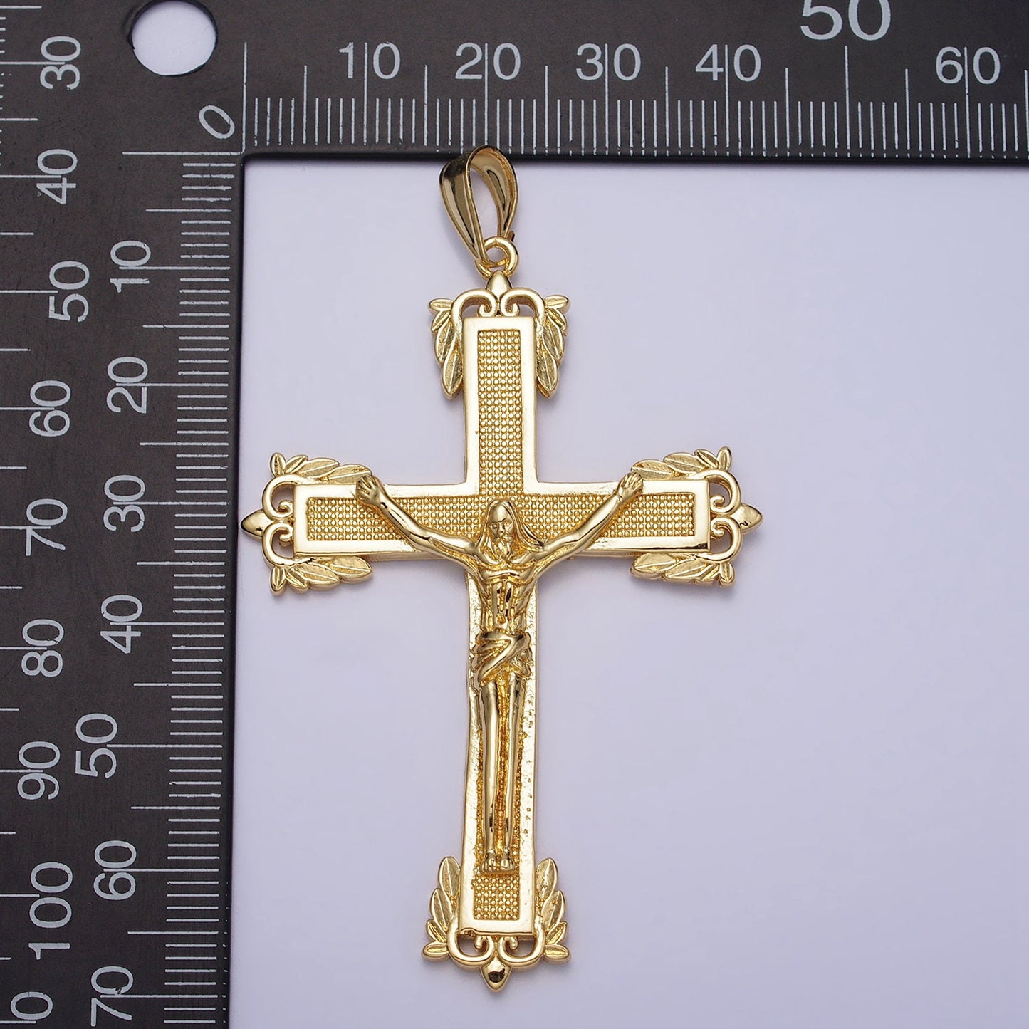 Men Gold Crucifix Jesus Body Pendant Statememnt Gold Cross Charm for Necklace Jewelry Making Religious Jewelry AA-081