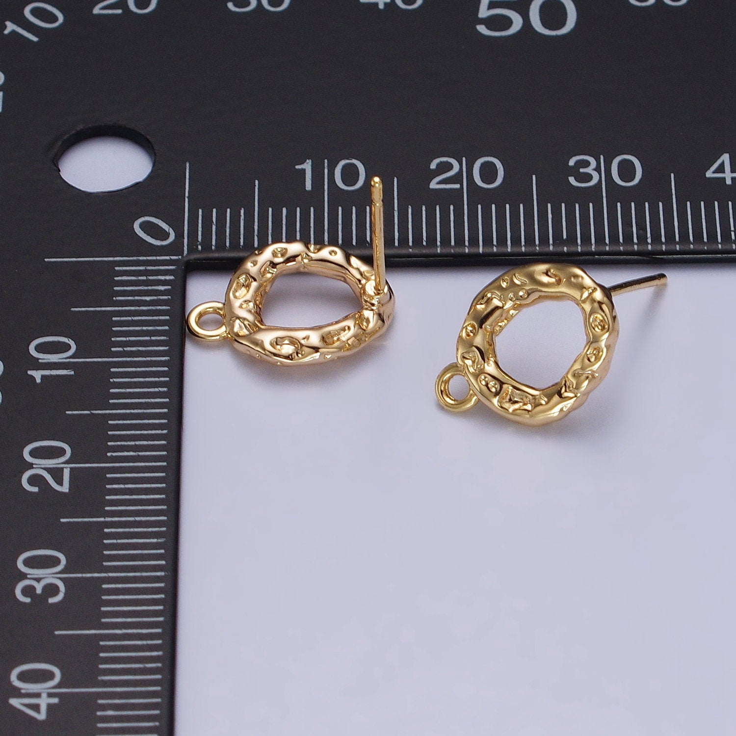 Gold Hammered Oval Round Stud Earrings with Close Link for Charm For Earring Component Jewelry Making Supply | Z077