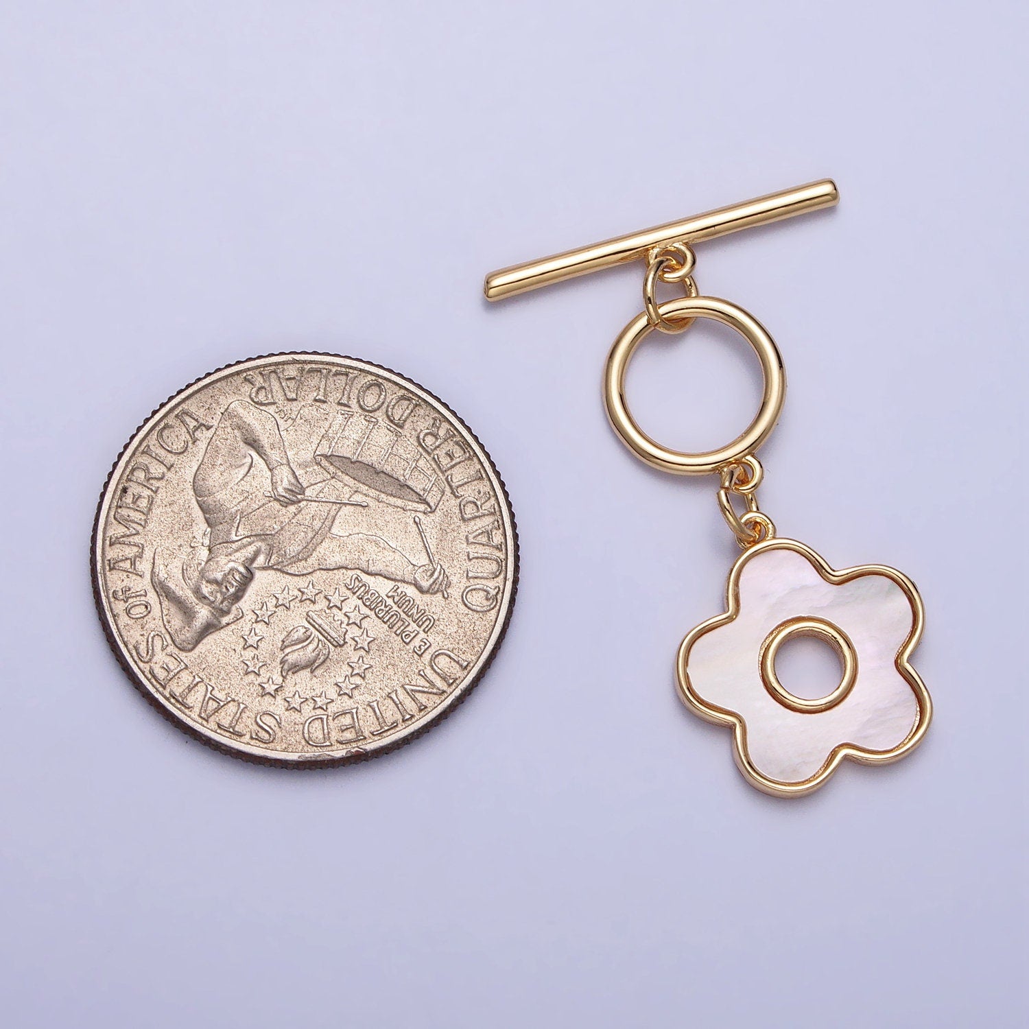 Gold Daisy Flower OT Clasp Shell Pearl Gold Flower Toggle Clasp, Jewelry Clasp Findings Z092