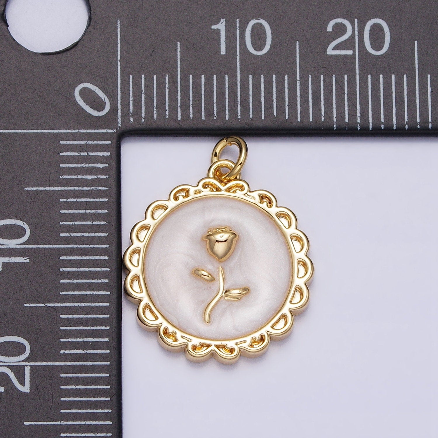 1Pc Gold Flower Star Rose Charms Blue, White, Pink Enamel Floral charm Decorative Round Disc Charm Medallion for Necklace Bracelet AC643