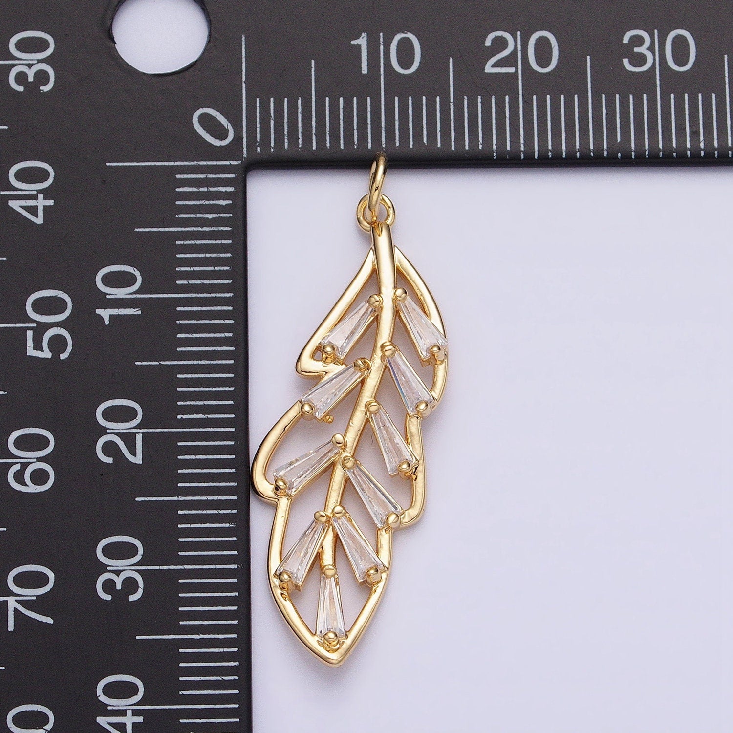 Dainty Leaf Charm, 18K Gold Filled Baguette CZ Leaf Pendants Cubic Zirconia ac960