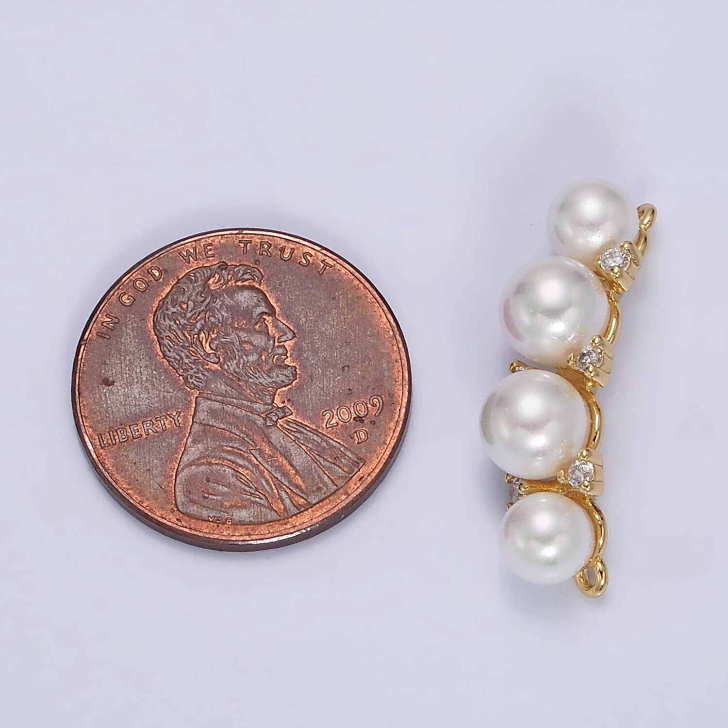 16K Gold Filled White Shell Pearl Lined Curve Charm Connector for Bracelet Necklace Link Connector in Gold & Silver | Y-917