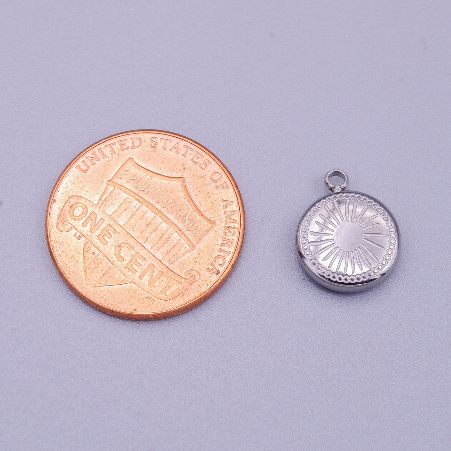 Mini Gold Silver Sun Charm- sun burst charm, Dainty Charms Stainless Steel Sun Charm, Sun Rays, Celestial Charm P-913