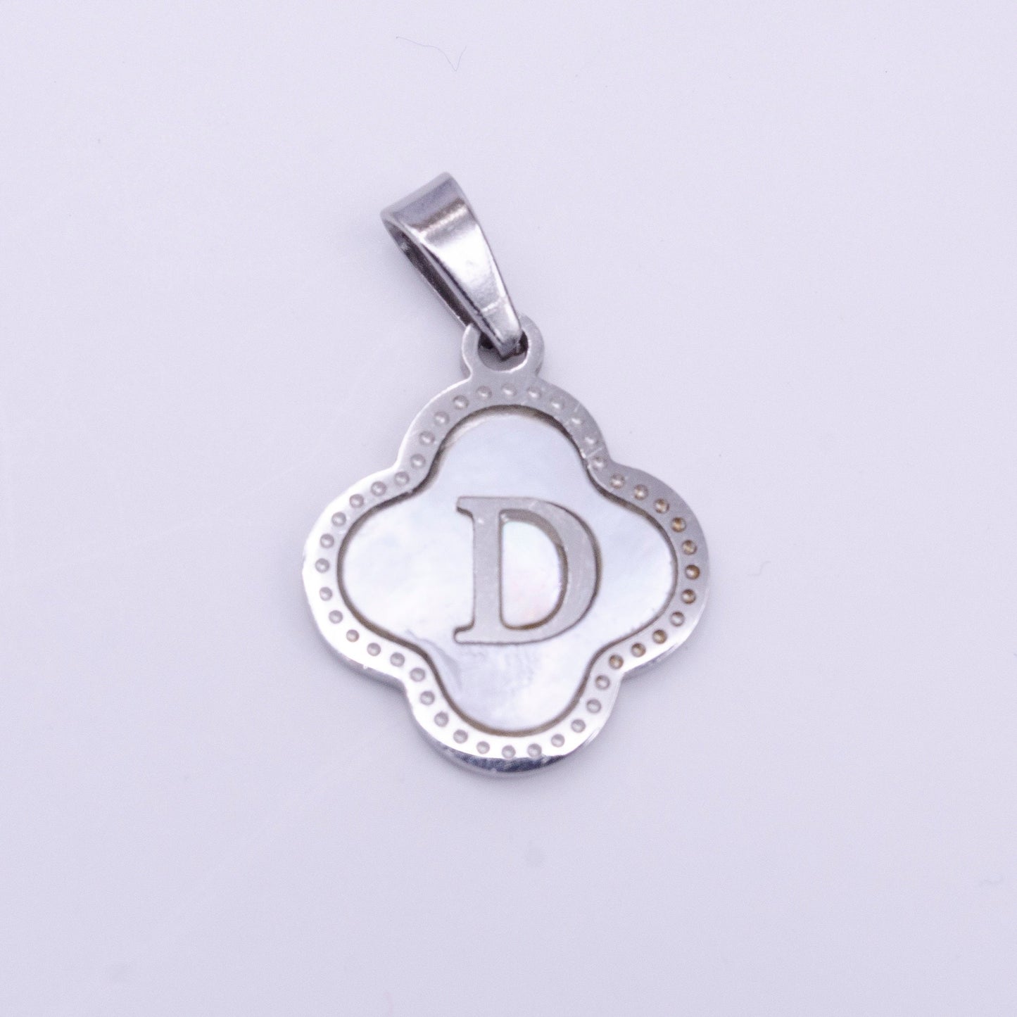 Quaterfoil Pearl Letter Charm Gold Clover Alphabet Charm Shell Letter Pendant Personalized Initial Charm Stainless Steel Tarnish Free AD677