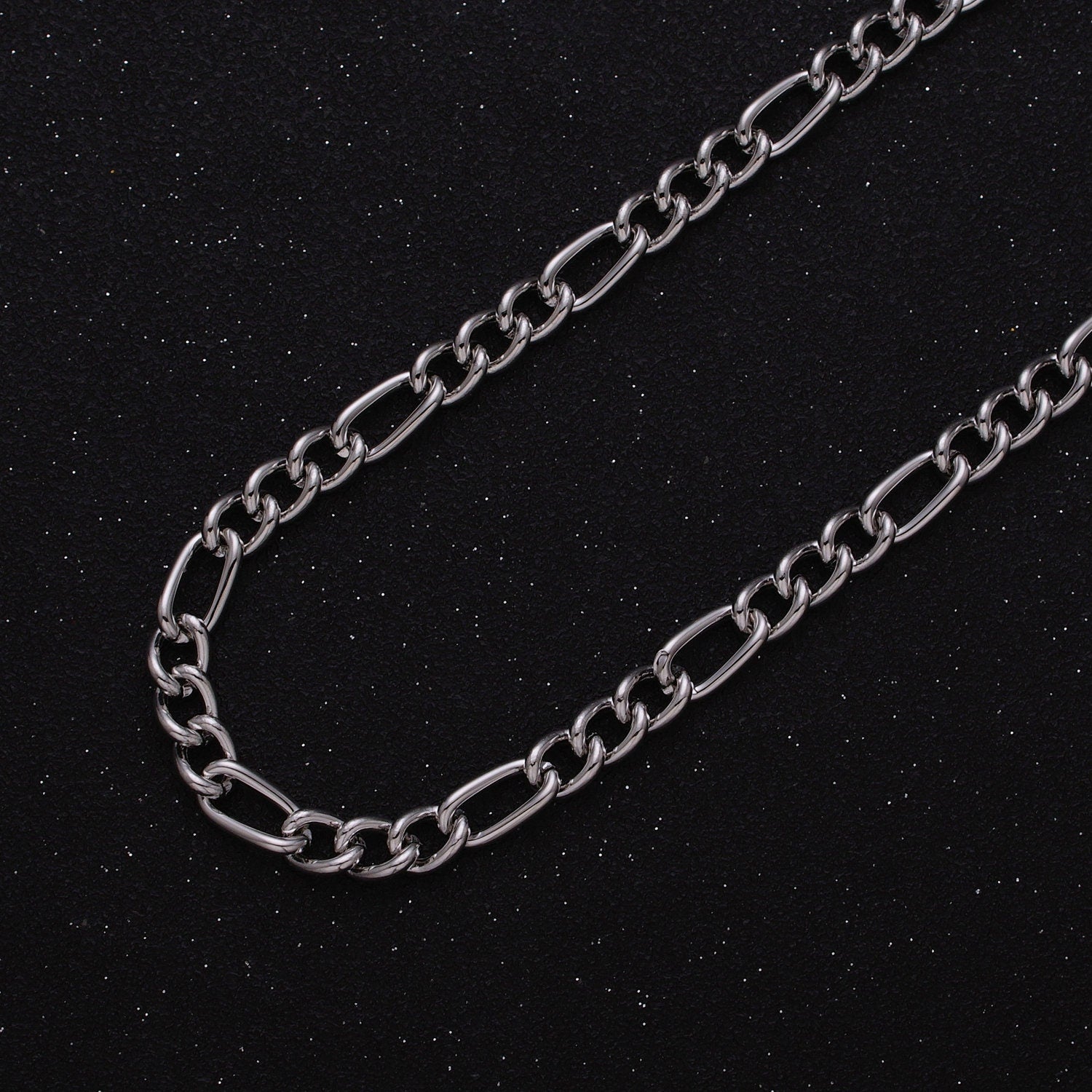 16K Gold Filled 5.3mm Figaro Unfinished Chain by Yard in Gold & Silver | ROLL-1233 ROLL-1234
