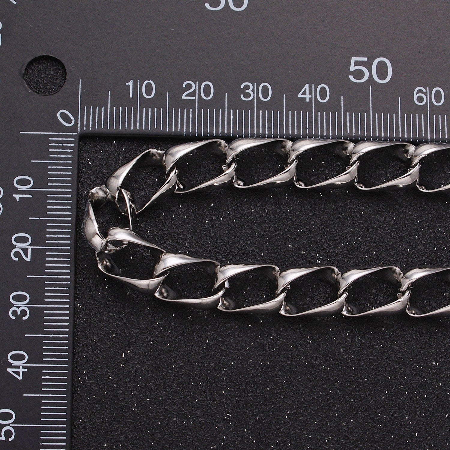 Chunky 24k Gold Filled 8.8mm Unique Cable Chain Link Unfinished Yard Chain in Gold & Silver | ROLL-1303 ROLL-1304