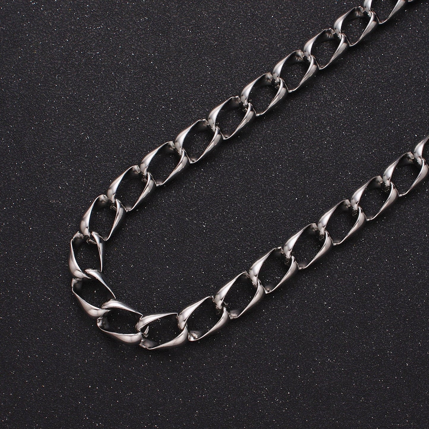 Big Bold Statement Chunky Chain 24k Gold Filled 10.7mm Unique Cable Chain Link Unfinished Yard Chain in Gold & Silver | ROLL-1324 ROLL-1325