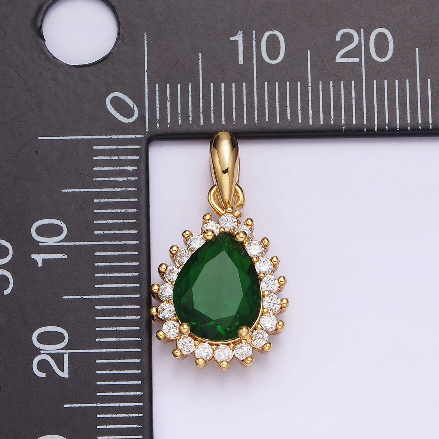 24K Gold Filled Green Teardrop Clear CZ Lined Pendant | AA602