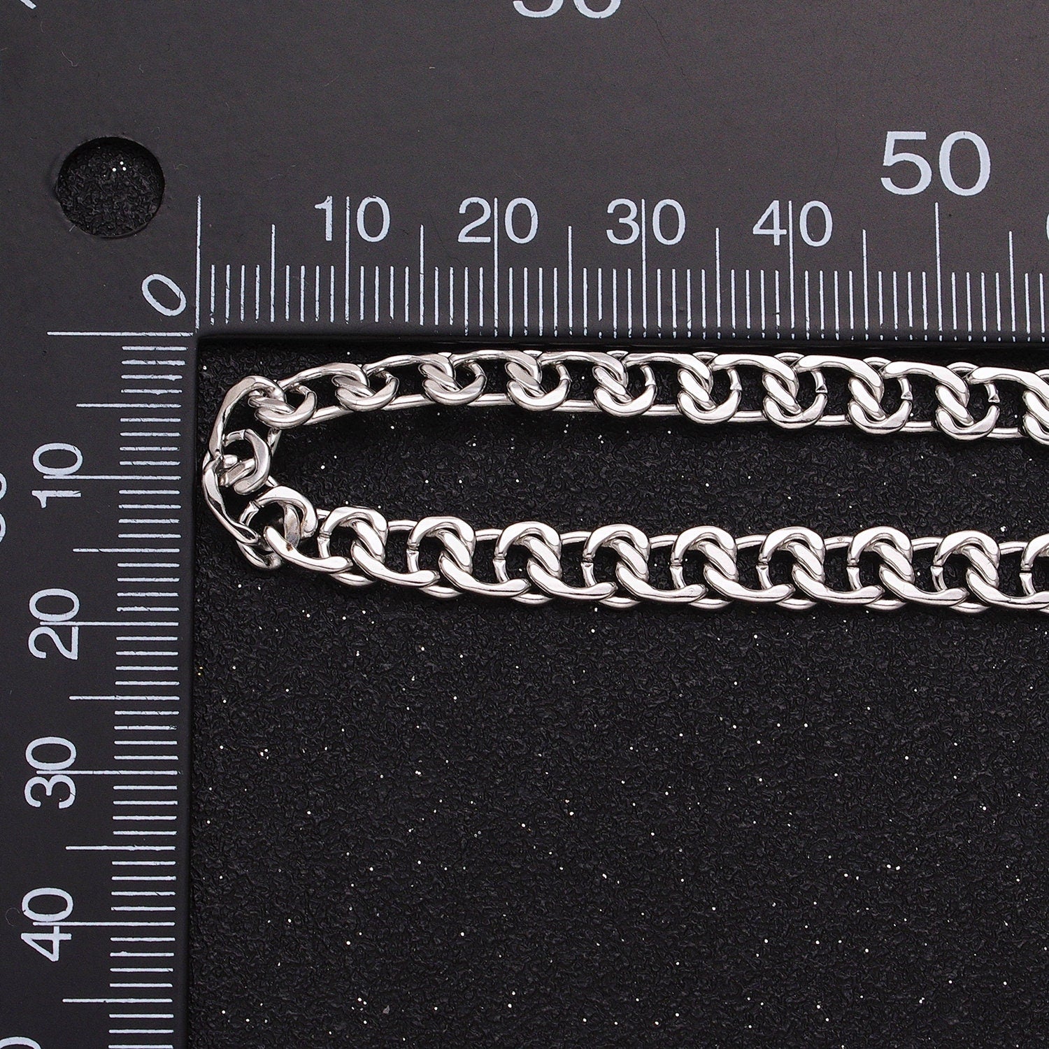 Unique Chain 24k Gold Filled 5.8mm Twist Cable Chain Cable Link Unfinished Yard Chain in Gold & Silver | ROLL-1299 ROLL-1300