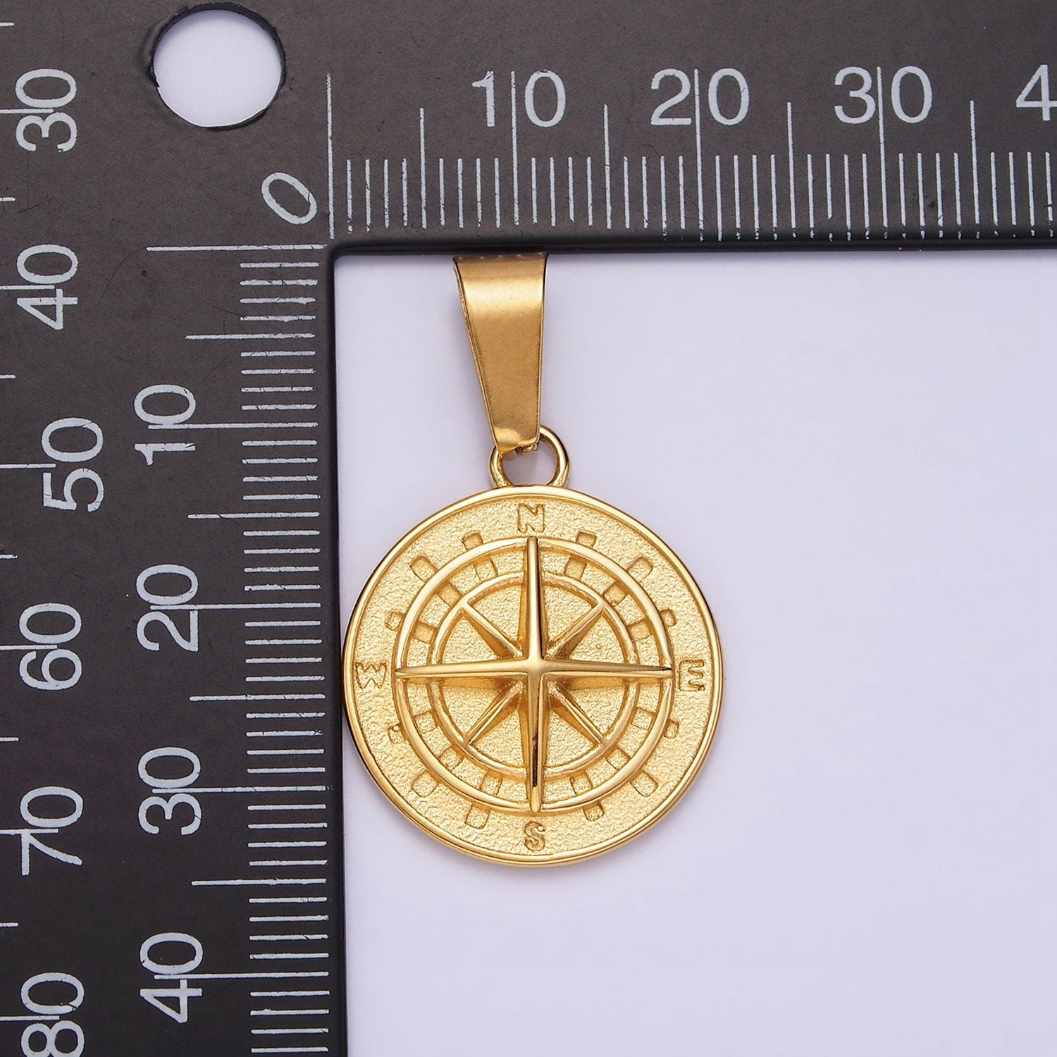 Stainless Steel Nautical Compass Round Medallion Pendant in Silver & Gold | P762 P763