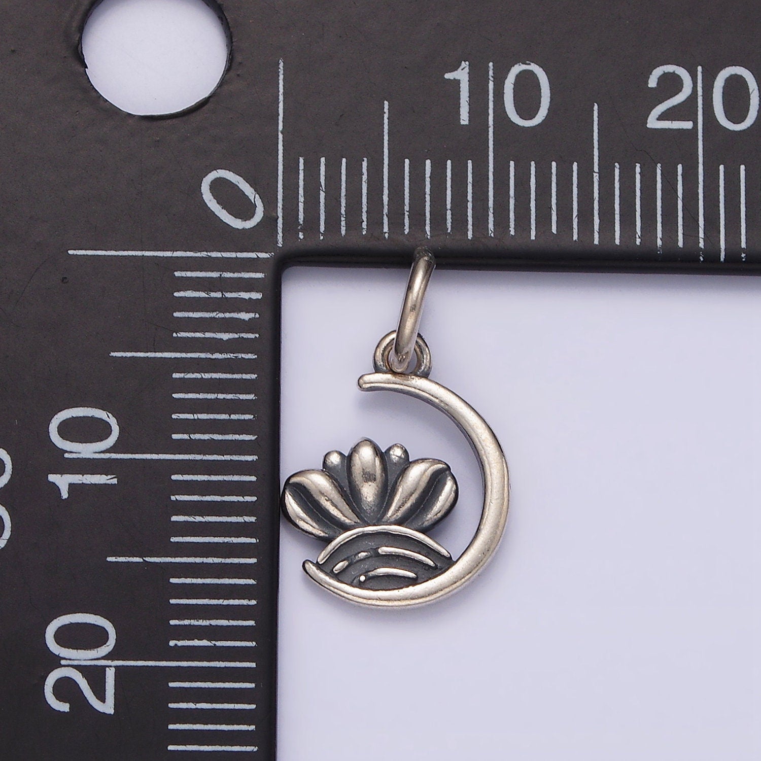 S925 Sterling Silver Celestial Crescent Moon Curved Line Charm | SL-383