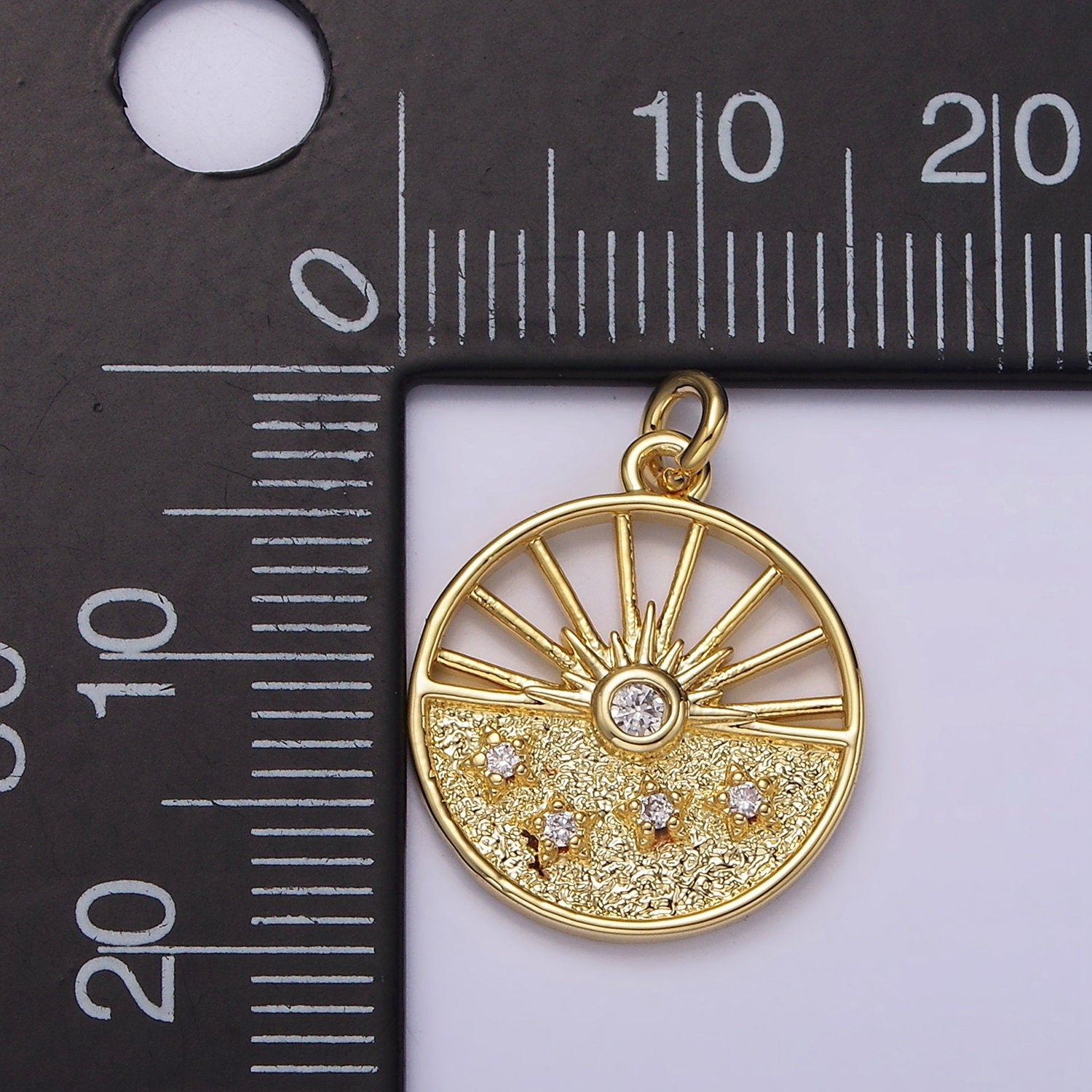 14K Gold Filled Celestial Sun Ray Stars Hammered Open Round Charm | AG284