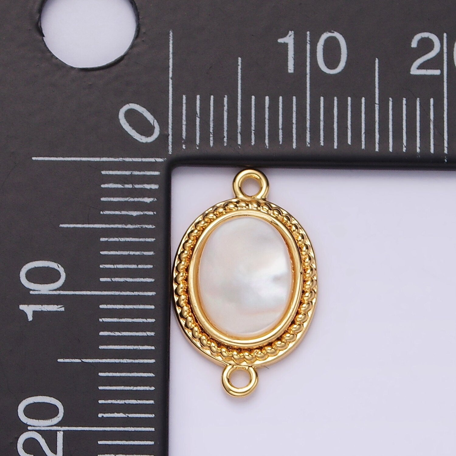 14K Gold Filled 17mm Shell Pearl Braided Bezel Oval Connector | G062