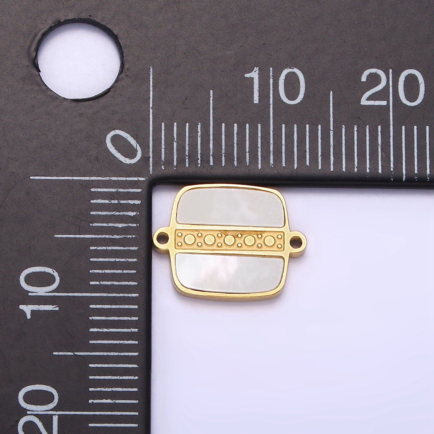 Stainless Steel Double Shell Pearl Dotted Bar Square Connector | P1250