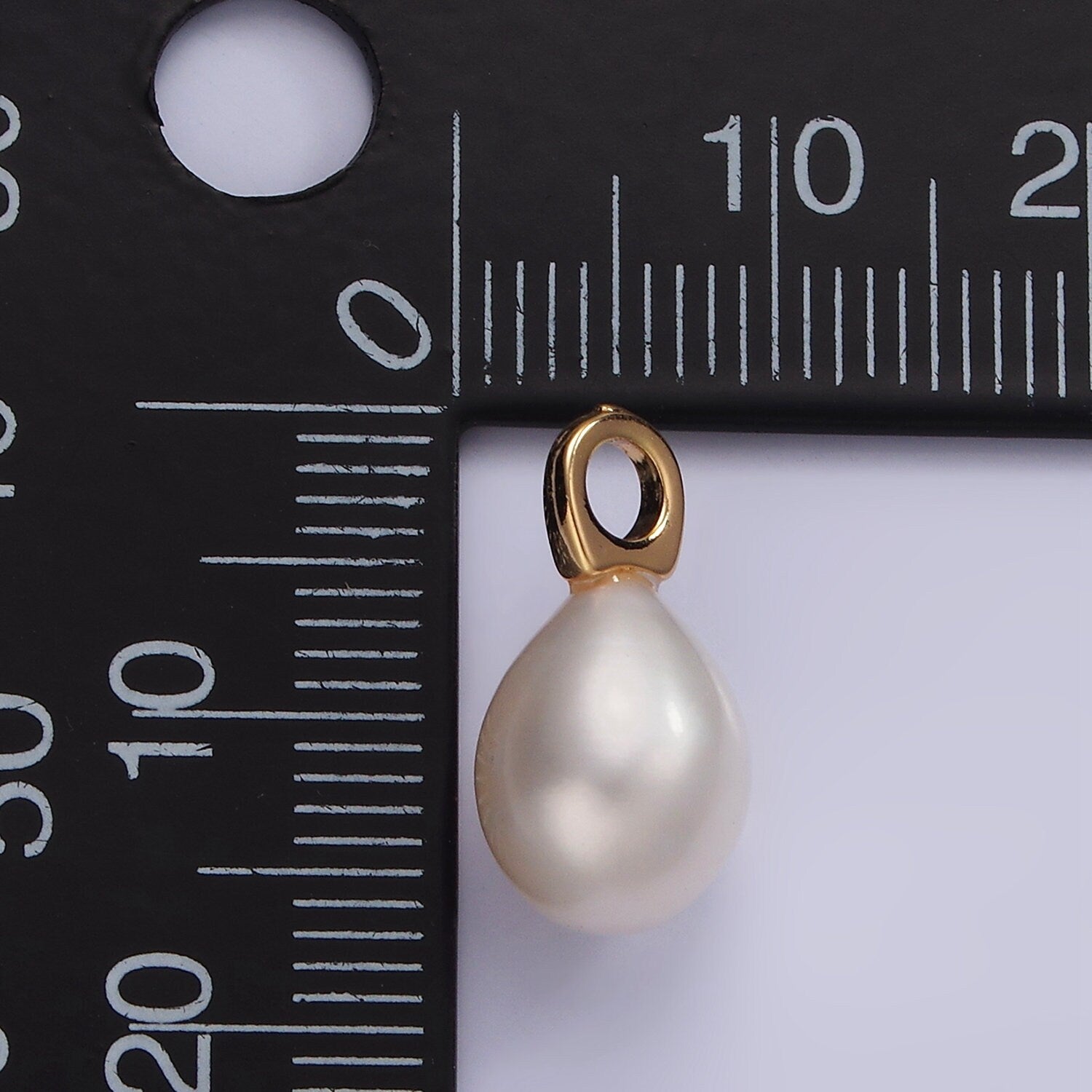 14K Gold Filled 17mm Freshwater Pearl Button Drop Pendant | P1642