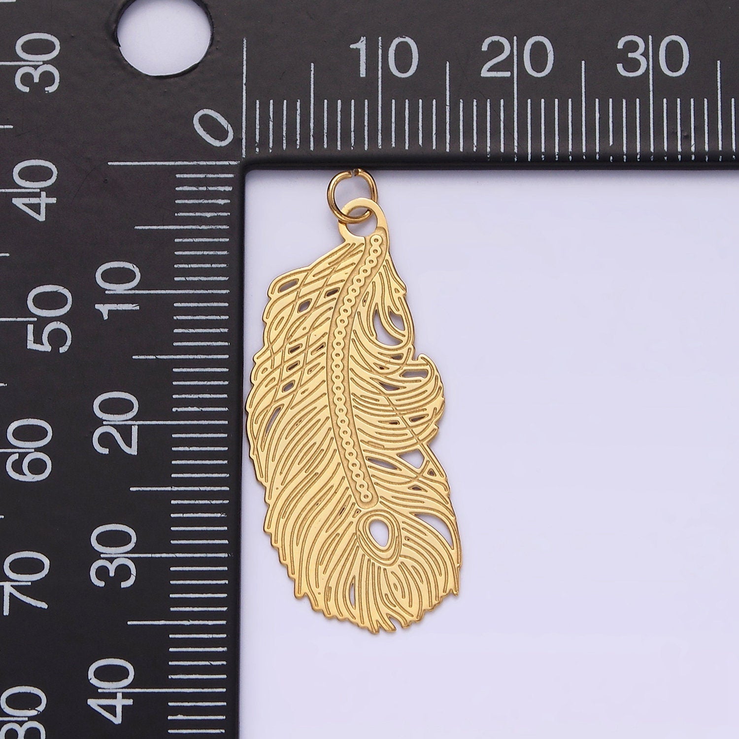 Stainless Steel Open Lined Long Leaf Nature Charm P-624