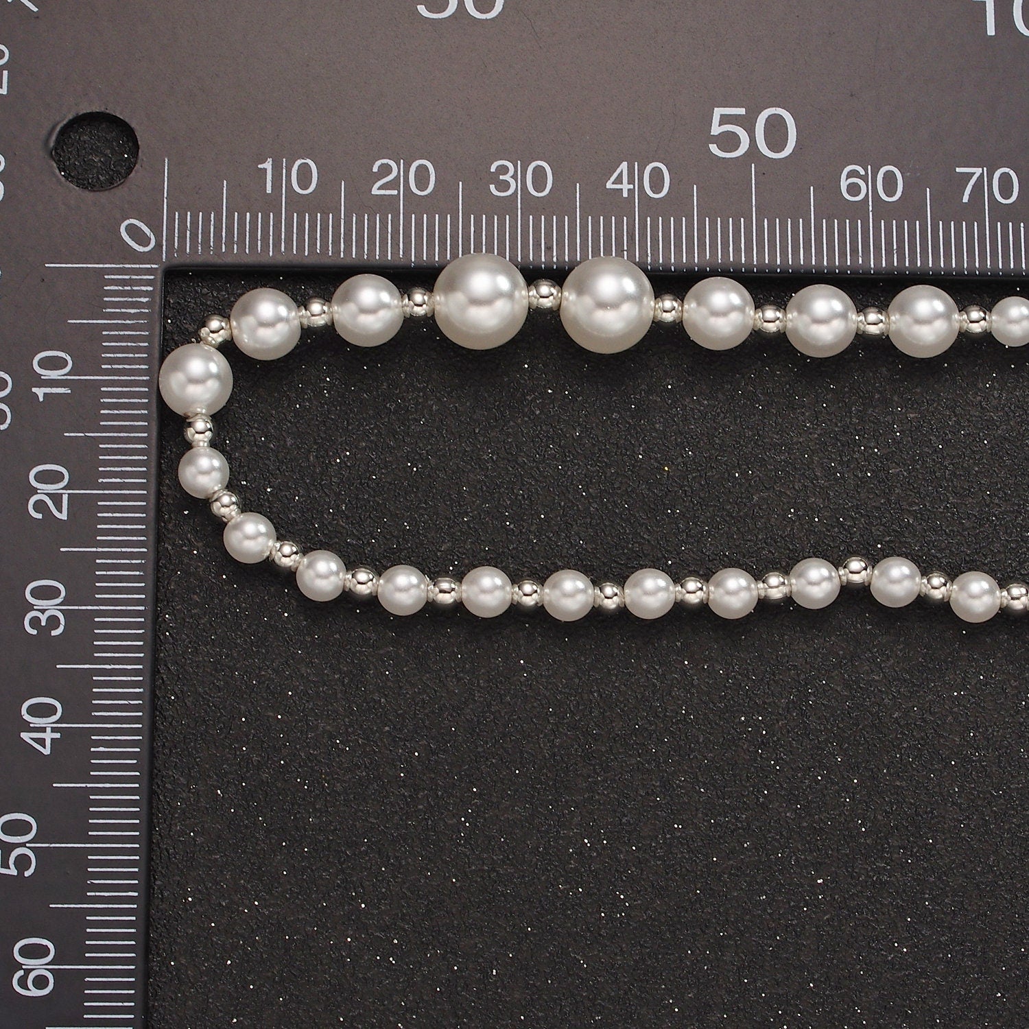 Dainty Graduated Pearl Necklace in Silver Gradient White Pearl Necklace For Minimalist Jewelry Christmas Pearl Party Layer Gift WA-2329