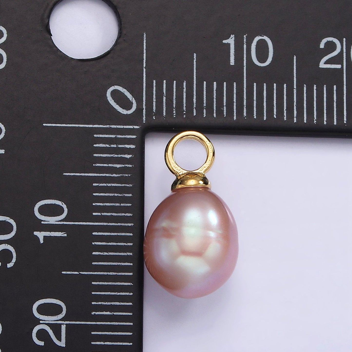 Beautiful Mauve Pink / Purple Oval Pear Pearl Charm Teardrop Genuine Freshwater Mermaid Pearls Pendant P1661