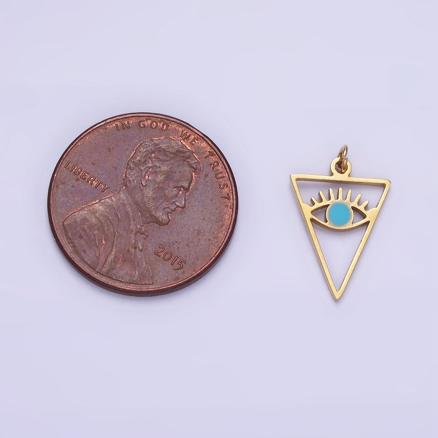 Stainless Steel 16mm Blue Eye in Triangle | P-936