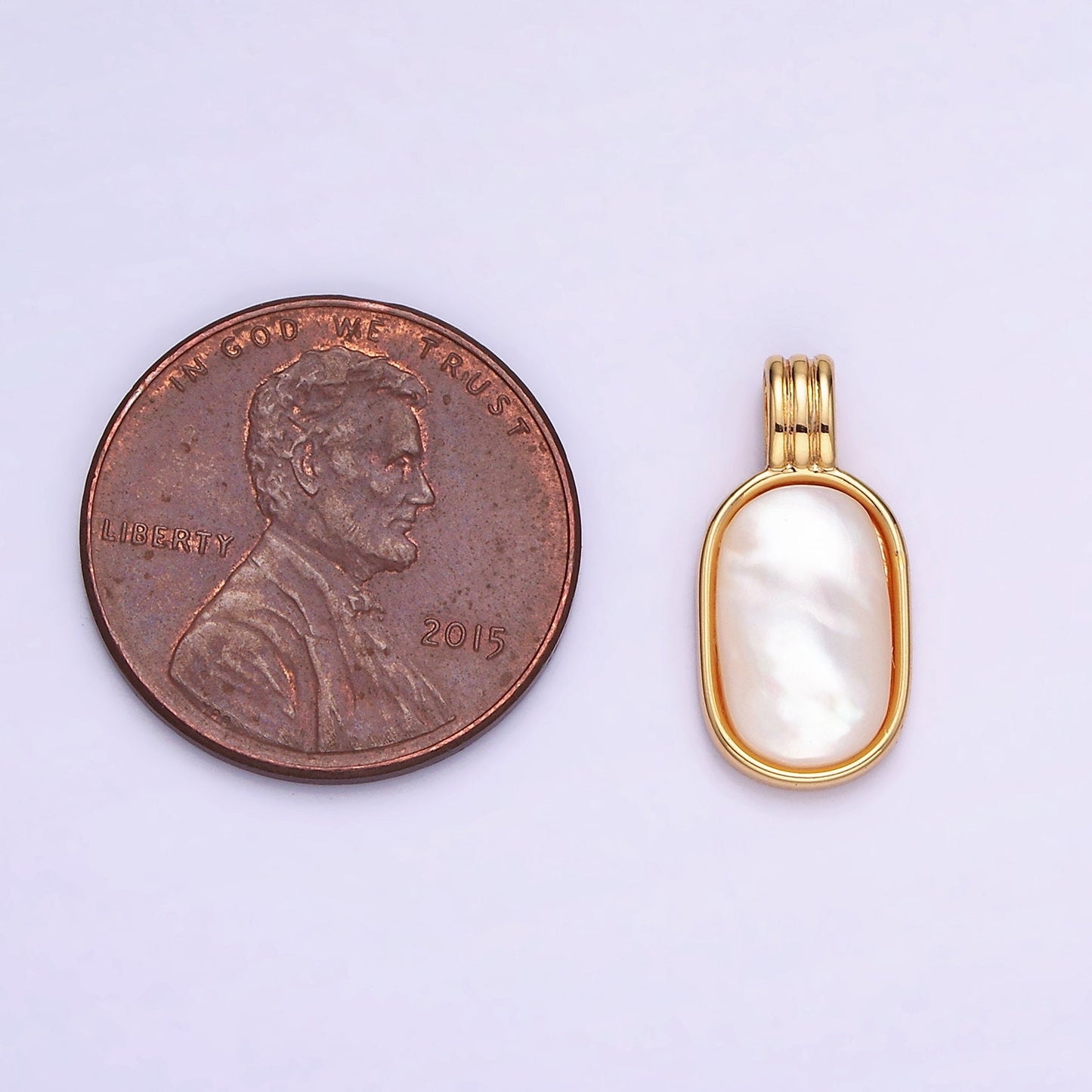 14K Gold Filled Shell Pearl Oblong Bezel Triple Band Pendant | AA-1191