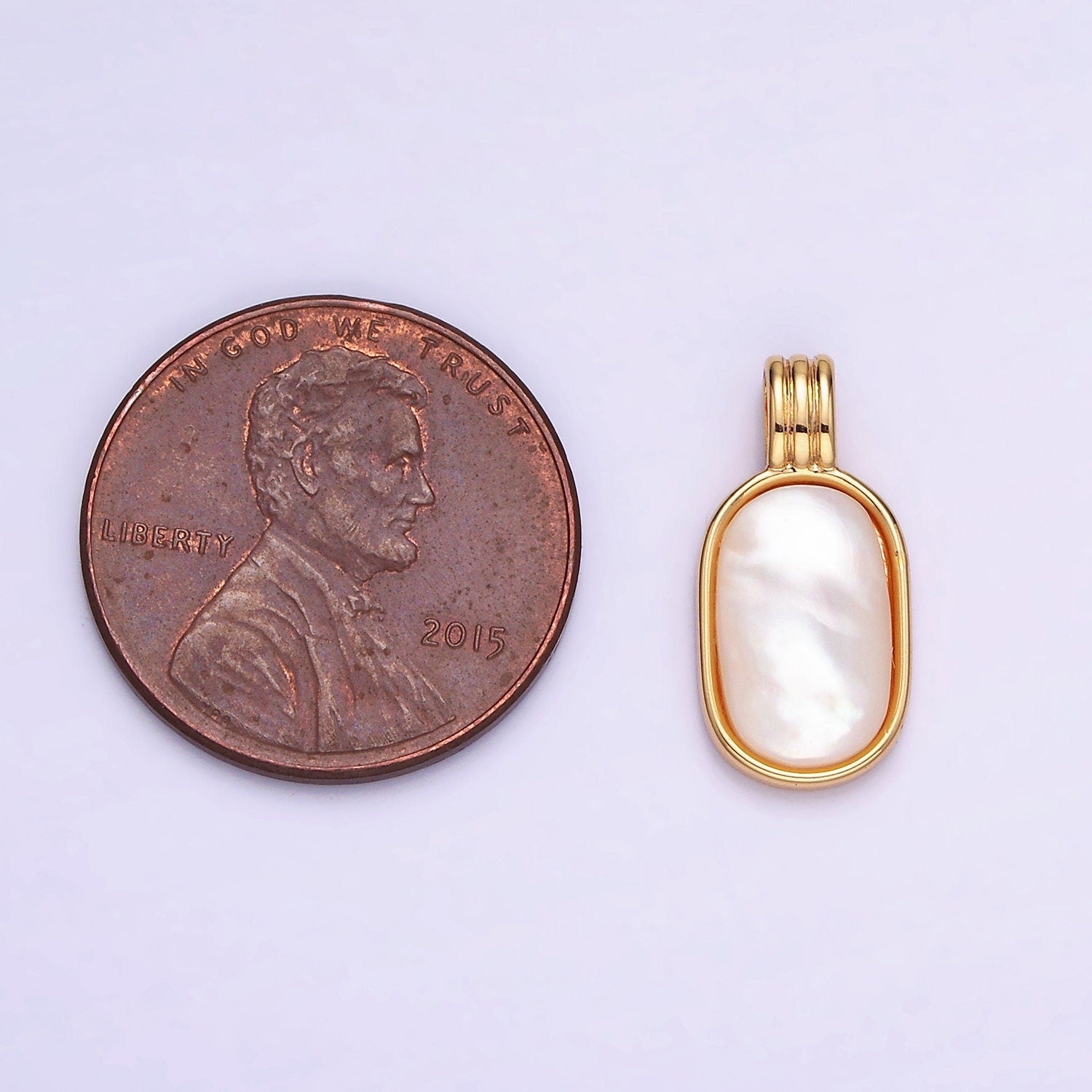 14K Gold Filled Shell Pearl Oblong Bezel Triple Band Pendant | AA-1191