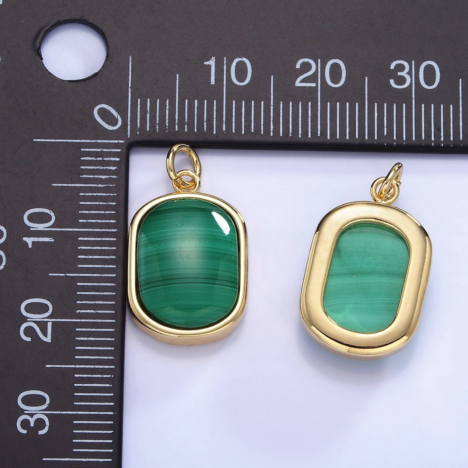 Dainty Oval Gemstone Charm Natural Malachite pendant Gemstone Tag Charms Pendants Jewelry 14K Gold Filled W665