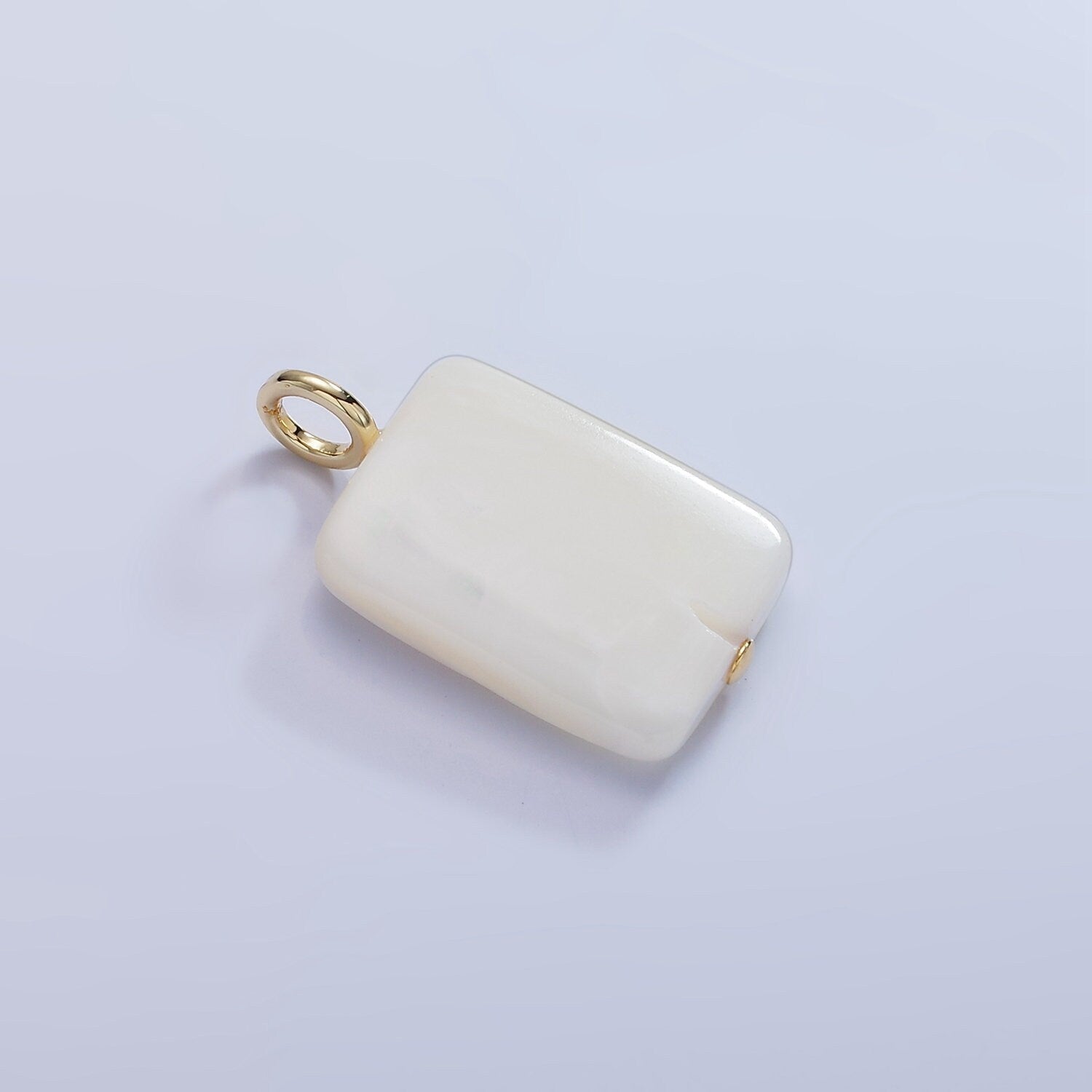 Flat White Rectangular Pearl Pendant 16K | P-1785
